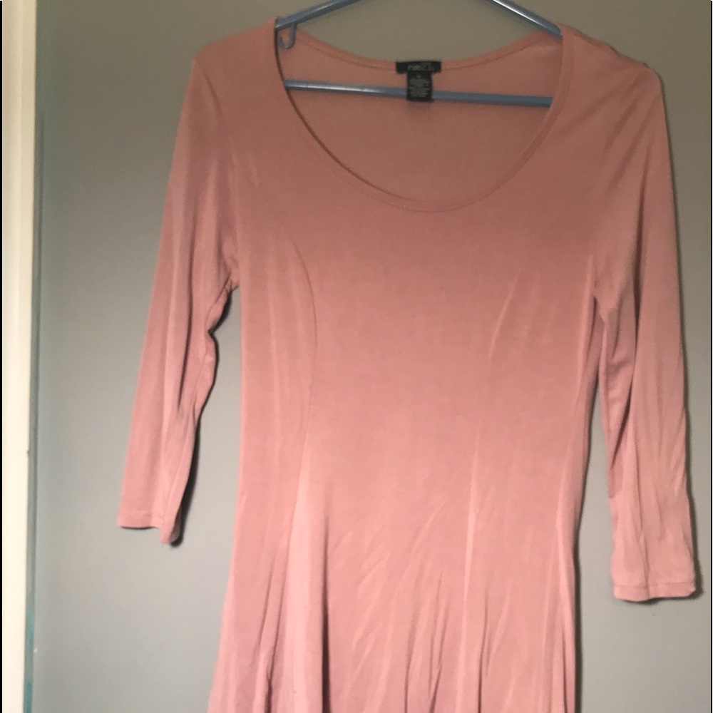 Pink bodycon dress